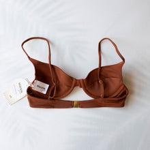 Load image into Gallery viewer, SORRENTO Balconette Bikini Top in Rust
