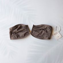 Cargar imagen en el visor de la galería, AMALFI Bandeau Bikini Top in Taupe
