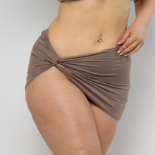 Carica l&#39;immagine nel visualizzatore Galleria, PORTOFINO Bikini Wrap Skirt in Taupe
