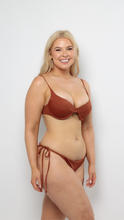 Load image into Gallery viewer, SORRENTO Balconette Bikini Top in Rust
