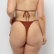 Carica l&#39;immagine nel visualizzatore Galleria, POSITANO String Bikini Bottom in Rust
