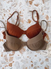 Load image into Gallery viewer, SORRENTO Balconette Bikini Top in Rust
